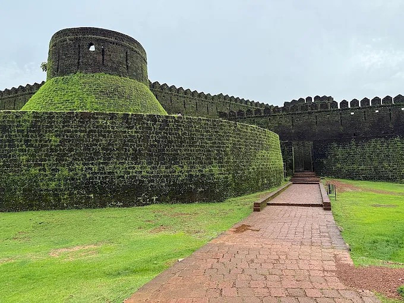 Mirjan Fort